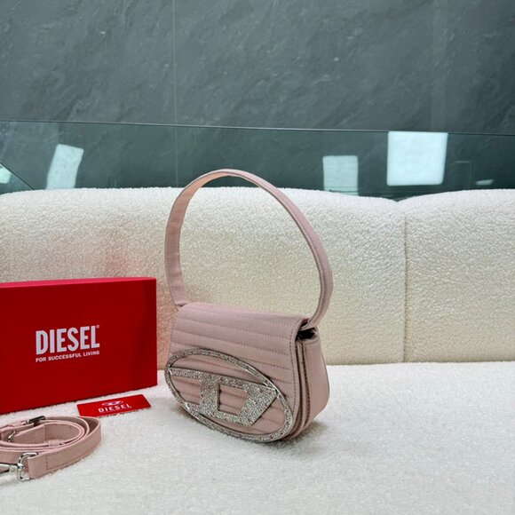 Diesel Pink Diamond Brand Logo Shoulder Bag - Picture 4 of 9